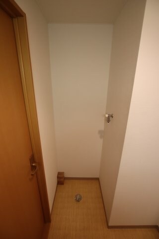 物件内観写真13　(室内洗濯機場)