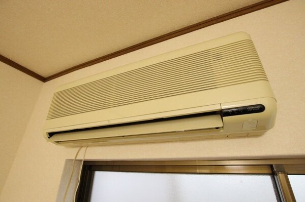 建物設備(エアコン)