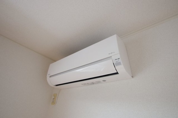 建物設備(エアコン)
