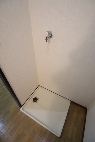 物件内観写真12　(室内洗濯機置場)