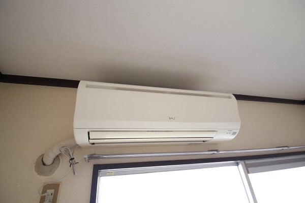 建物設備(エアコン)