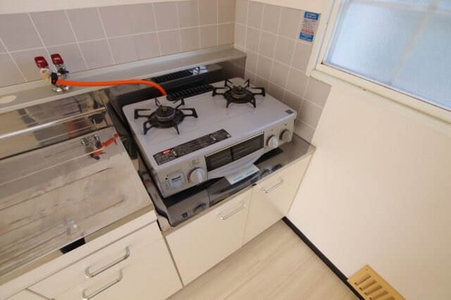 物件内観写真10　(ガスコンロ)