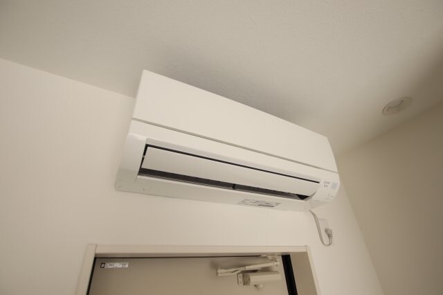 物件内観写真6　(エアコン)