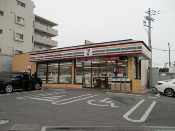 周辺環境(セブン−イレブン 堺深井沢町店 333m)