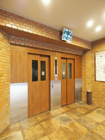 物件内観写真6　(エレベーター)