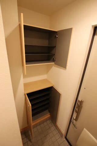 物件内観写真7　(シューズボックス)
