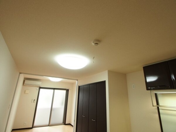 建物設備(照明器具)