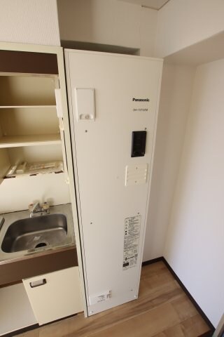 物件内観写真9　(電気湯沸かし器)