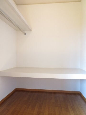 物件内観写真22　(こんなに広かったらなんでも仕舞えますよね！)