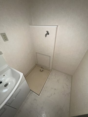 物件内観写真9　(室内洗濯機置き場)