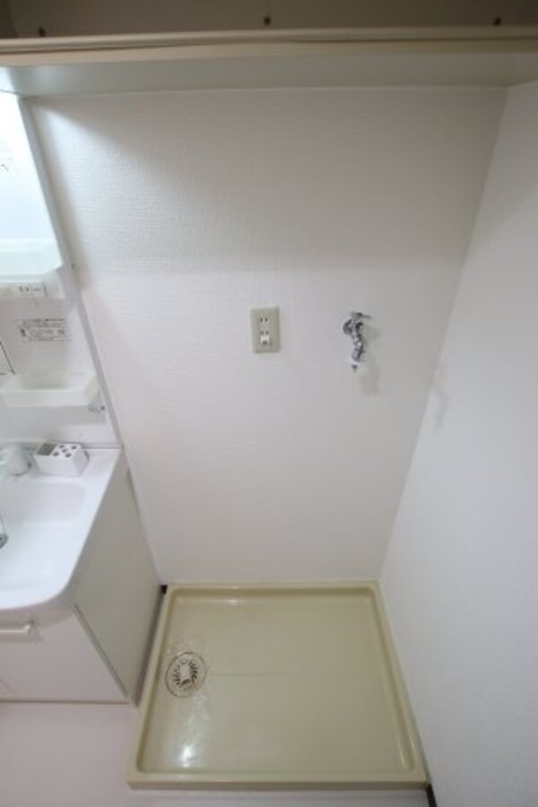 建物設備(室内洗濯機置場)