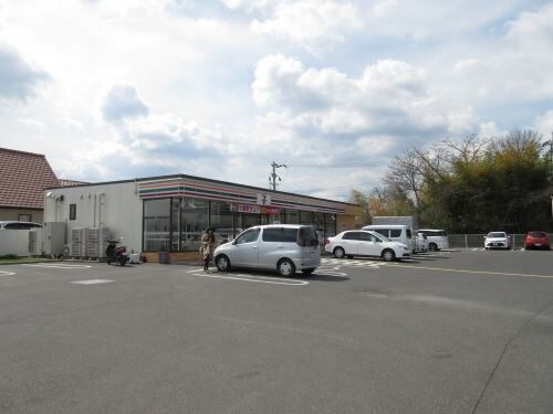 物件内観写真31　(セブン−イレブン 河内長野小山田町店 801m)