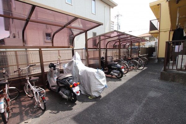 建物設備(駐輪場)