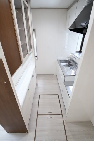 物件内観写真15　(キッチンスペース)