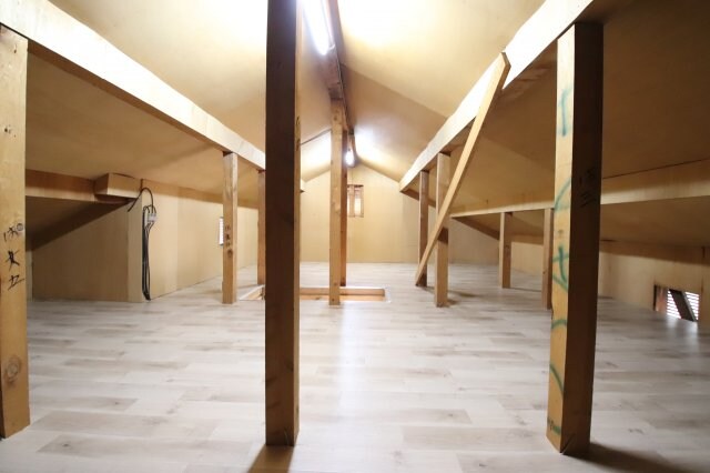 物件内観写真26　(屋根裏部屋)