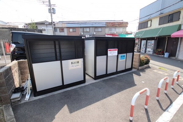 建物設備(敷地内ゴミ置き場)