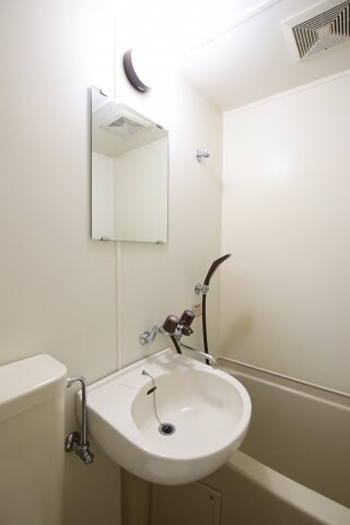 物件内観写真12　(洗面台)