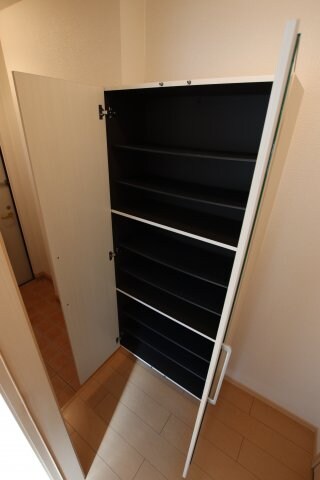 物件内観写真7　(シューズボックス)