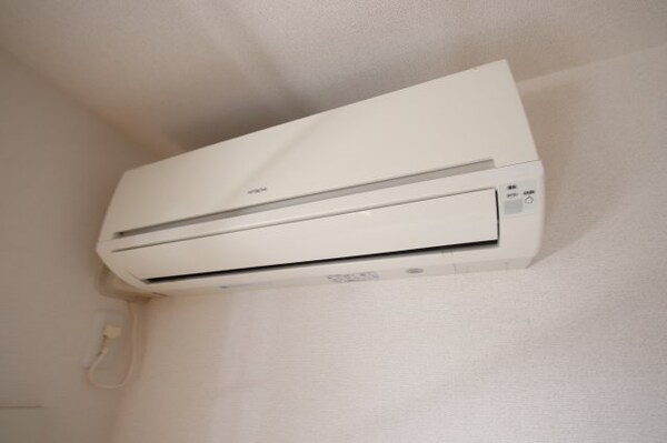 建物設備(エアコン)