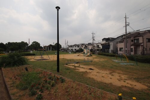 物件内観写真32　(長曽根中池公園 767m)