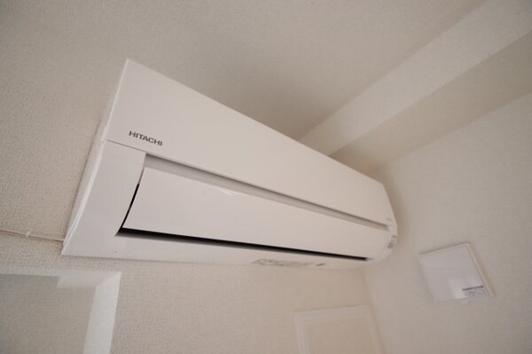 建物設備(エアコン)