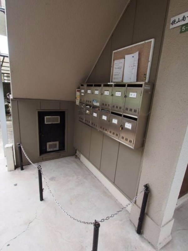 建物設備(集合ポスト)