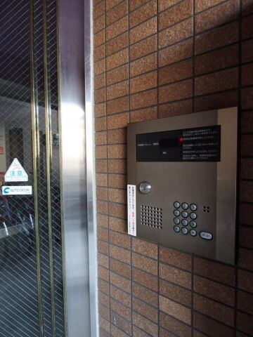 物件内観写真3　(オートロック)