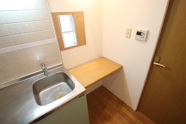 物件内観写真12　(カウンター)