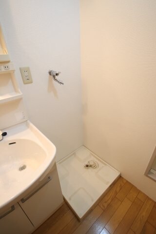 物件内観写真19　(室内洗濯機置場)