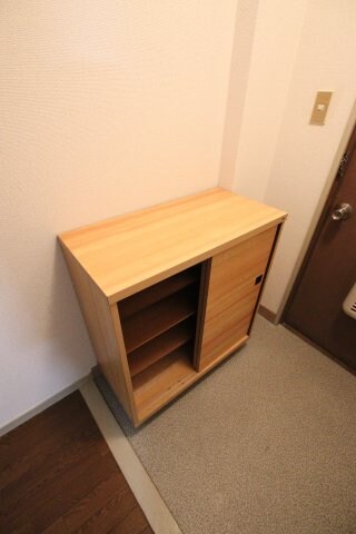物件内観写真6　(下駄箱)