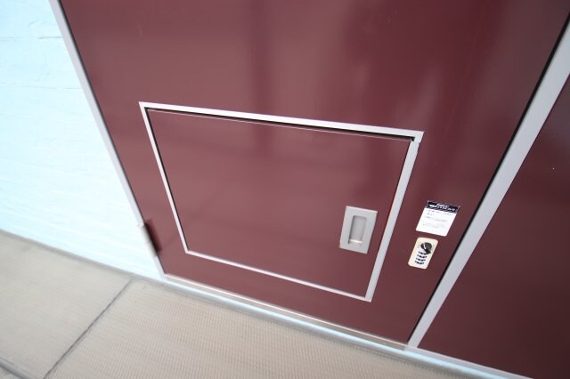 物件内観写真24　(宅配BOX)