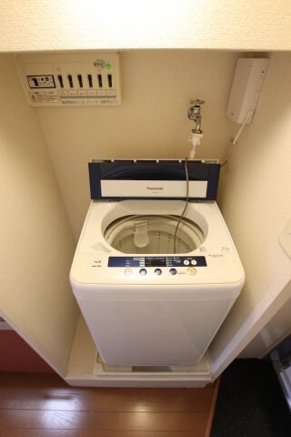 物件内観写真9　(洗濯機)