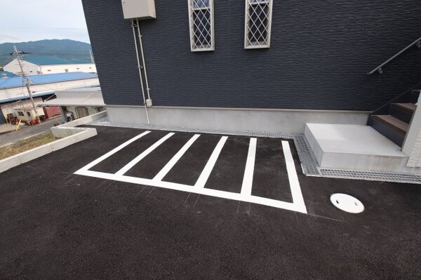 建物設備(駐輪場)