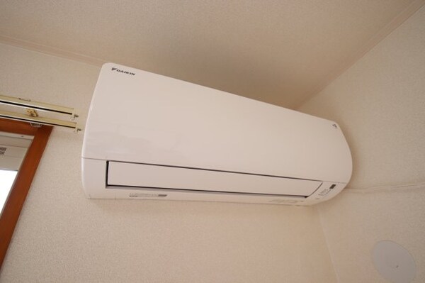 建物設備(エアコン)