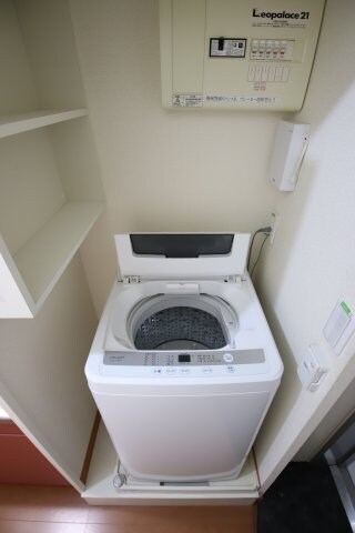 物件内観写真9　(洗濯機)