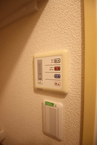 物件内観写真18　(浴室乾燥機)