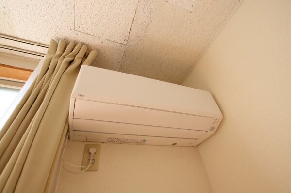 建物設備(エアコン)
