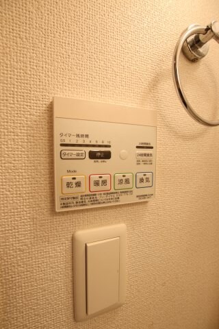 物件内観写真17　(浴室乾燥機)