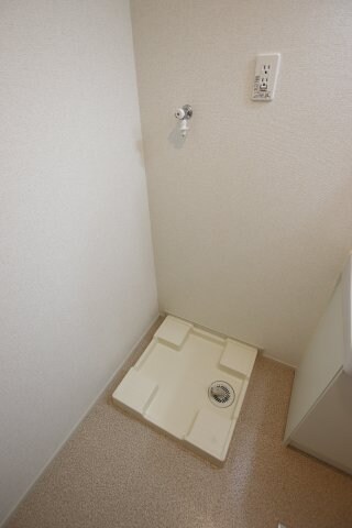 物件内観写真17　(室内洗濯機置き場)