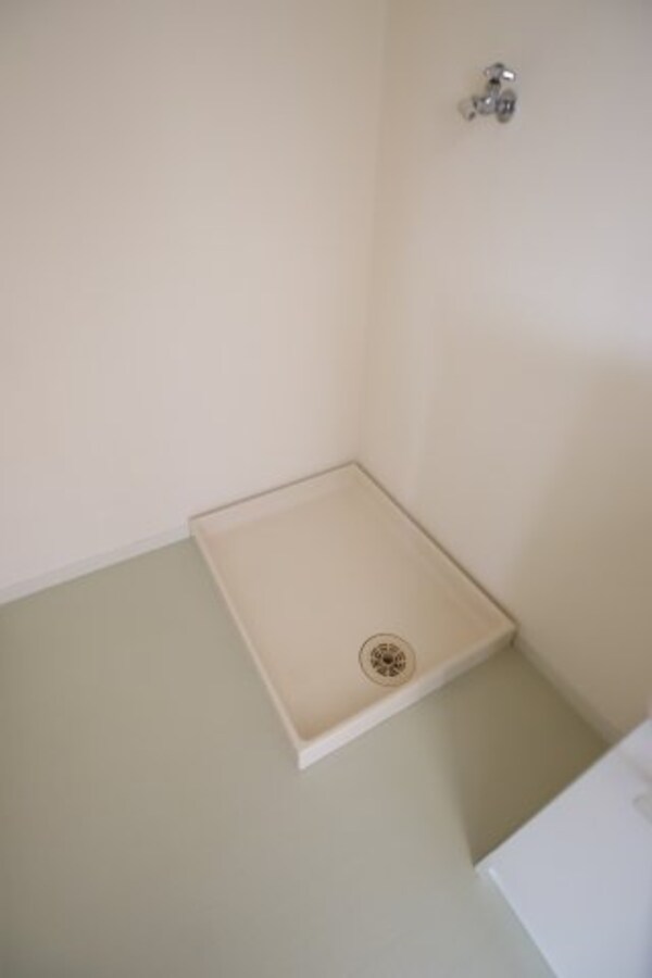 建物設備(室内洗濯機置場)