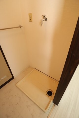 物件内観写真11　(室内洗濯機置き場)