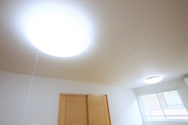 物件内観写真23　(照明器具)