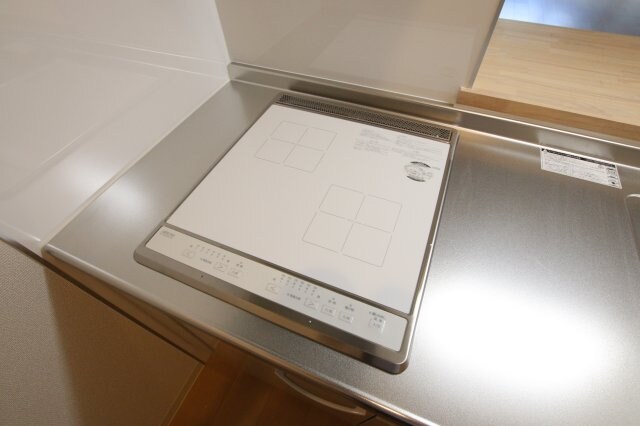 物件内観写真13　(IHコンロ)