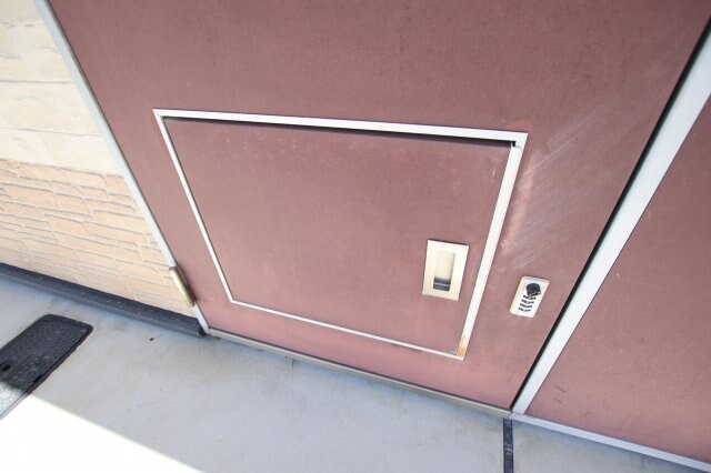 物件内観写真6　(宅配BOX)