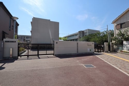 物件内観写真30　(鳳南小学校 1775m)