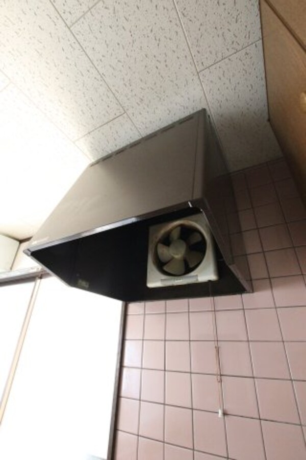 建物設備(換気扇)