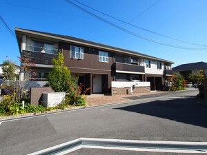セントリビエ北野田B棟外観写真