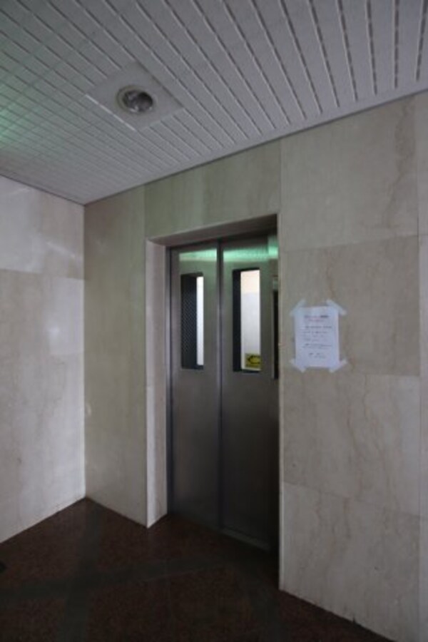 建物設備(エレベーター)
