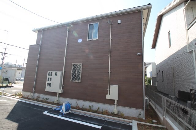物件外観写真2　