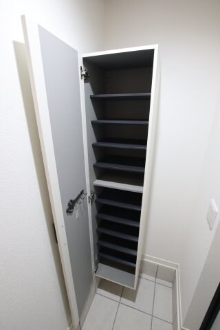 物件内観写真8　(シューズボックス)
